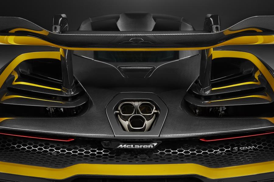 Детали экстерьера McLaren MSO Senna Carbon Theme (P15) 2018 года  (фото 5 из 14)